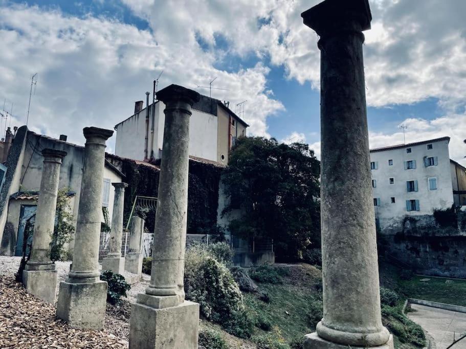 Le Moulin 2 - Appartement Arenes Romaines- Beziers Gare - Wifi- Tv Connecte エクステリア 写真