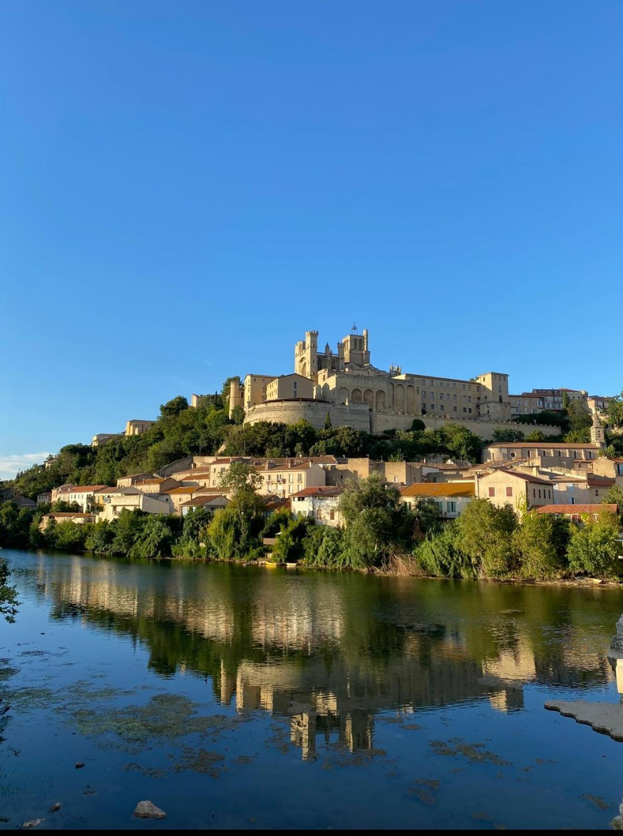 Le Moulin 2 - Appartement Arenes Romaines- Beziers Gare - Wifi- Tv Connecte エクステリア 写真
